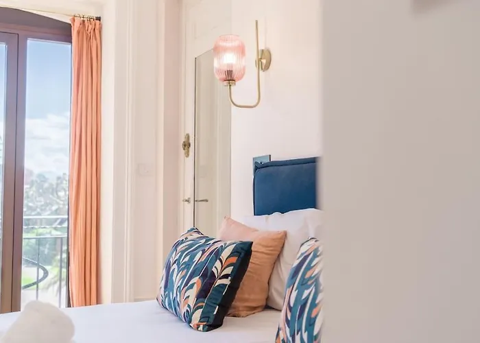 Astoria Haussmannien - De Caractère *