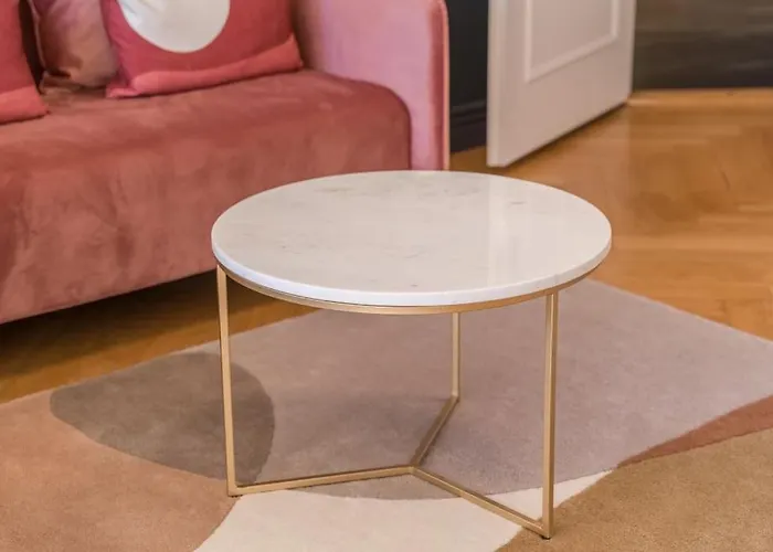 Astoria Haussmannien - De Caractere Aix-les-Bains